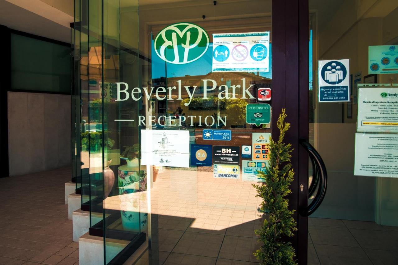 Beverly Park Residence Tirrenia Exterior foto